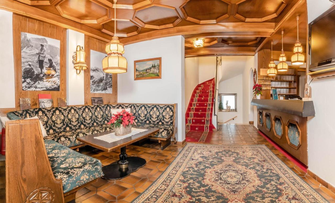 Hotel Pontives Ortisei Eksteriør bilde